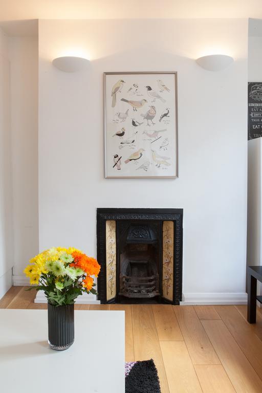 Victoria Station Apartment London Bagian luar foto