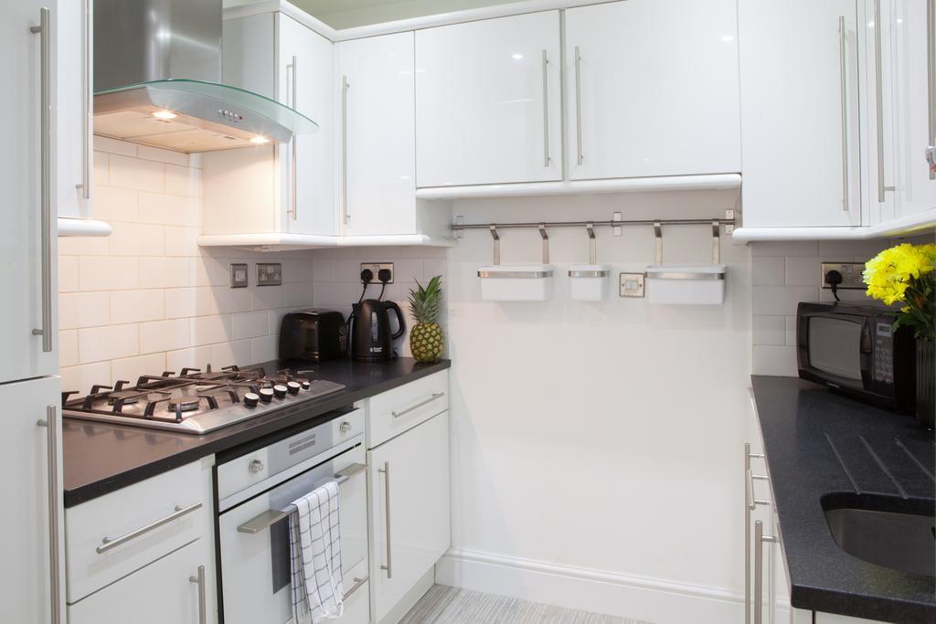 Victoria Station Apartment London Bagian luar foto