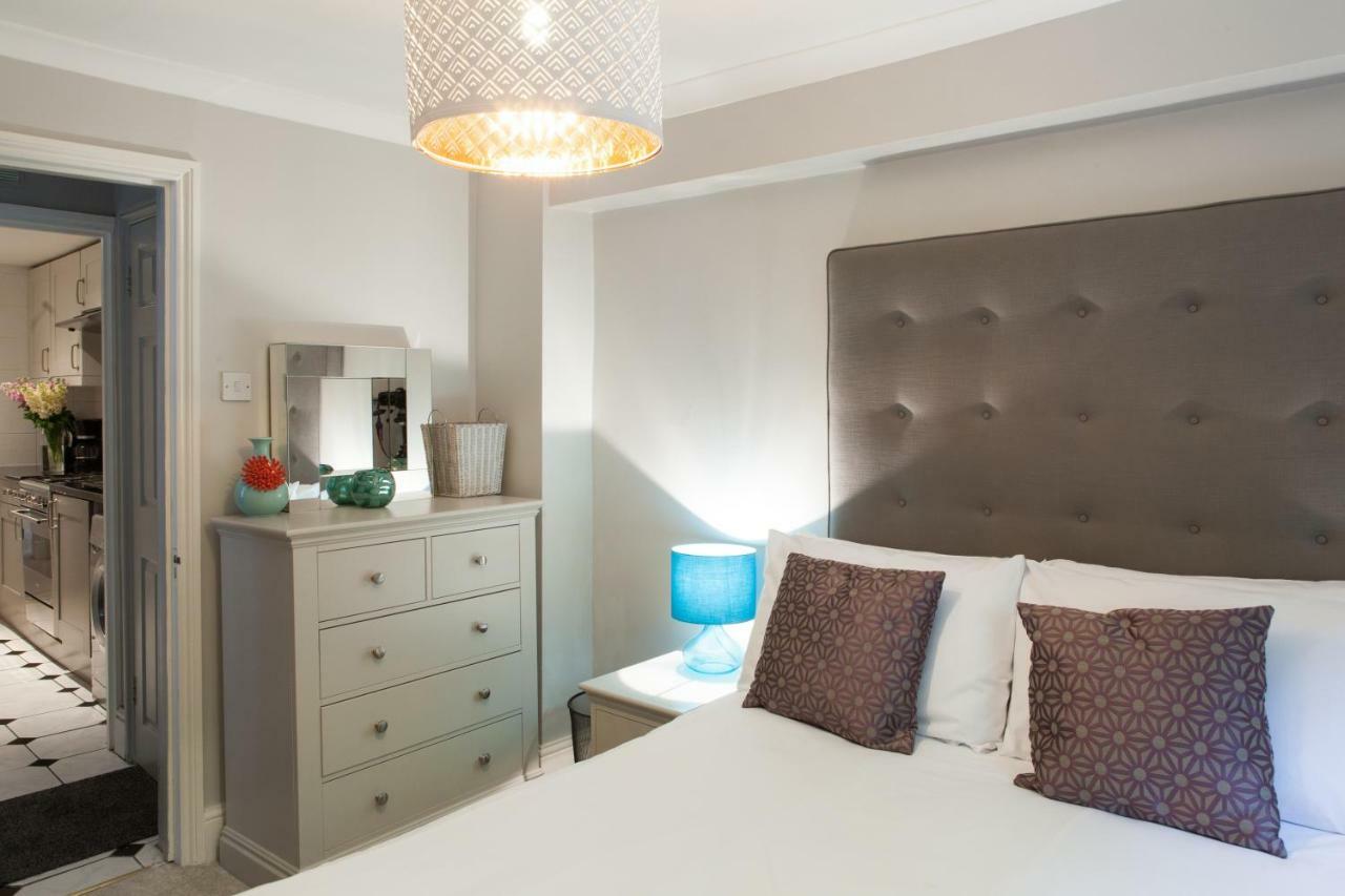 Victoria Station Apartment London Bagian luar foto