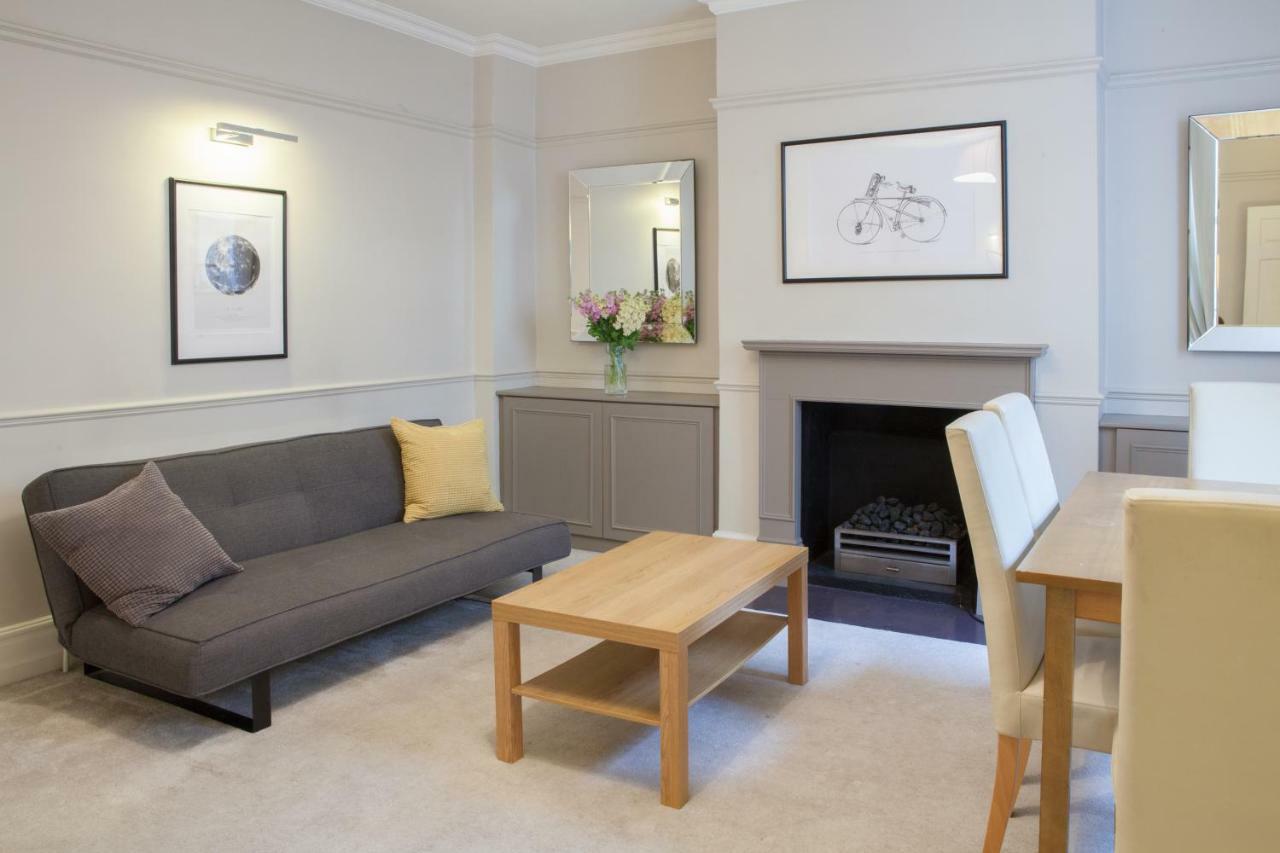 Victoria Station Apartment London Bagian luar foto