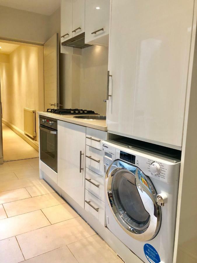 Victoria Station Apartment London Bagian luar foto